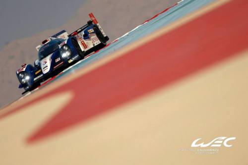 #7 Toyota (Wurz/Lapierre/Nakajima) during FP2 at Bahrain International Circuit.