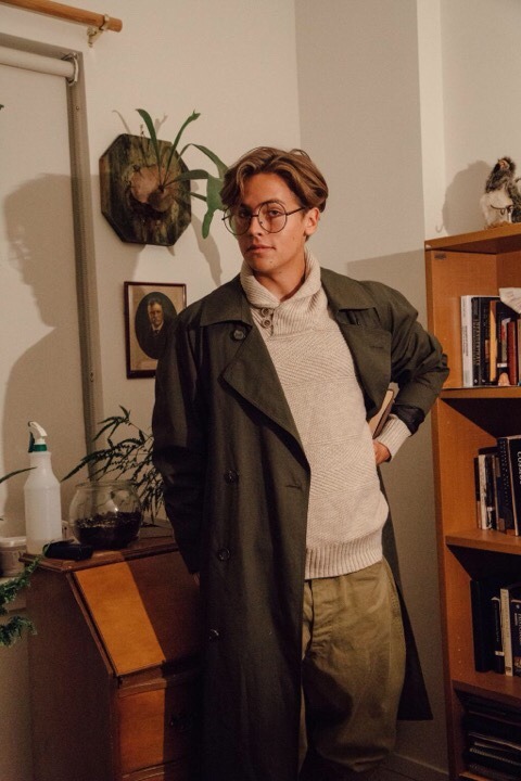sailingfastprep:  COLE SPROUSE AS MILO THATCH, Y'ALL