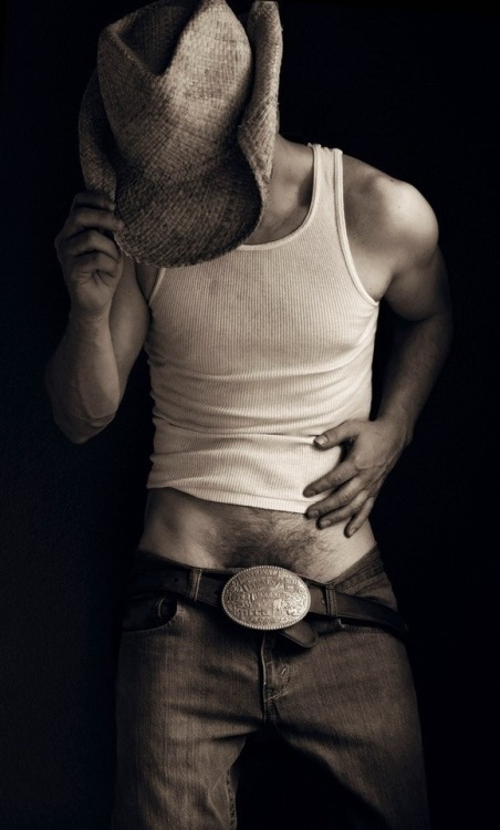 indianatractorboy:  indianatractorboy