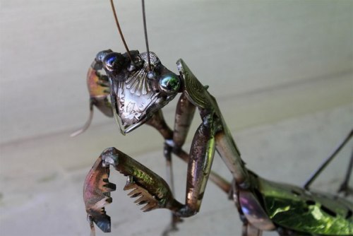 steampunktendencies:  Scrap Metal Welded Sculptures by John Brown via Colossal 