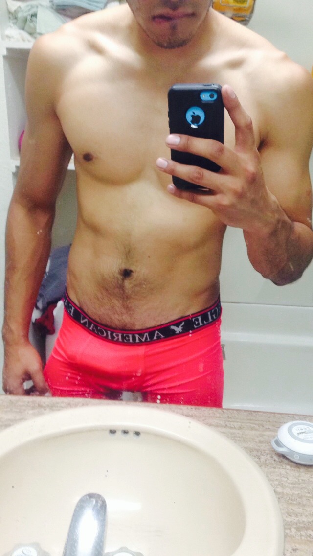  Thanks JF for the hot shots.  Very sexy man.  Please send us more JF.  Hit him