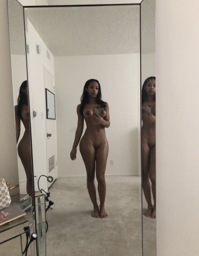 jimmyjamm65:pu69yconnoisseur2:👅Slim Amirah💦Mmmmmmm!!!!😛 NOW DATS ONE PUSSY