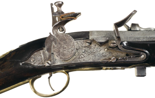 Engraved doglock fowling piece, 17th or early 18th century.