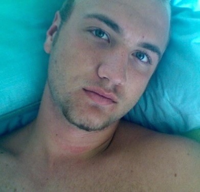 itscelebrixxxtiez:  Nick hogan  Peep More naked celebrities http://itscelebrixxxtiez.com