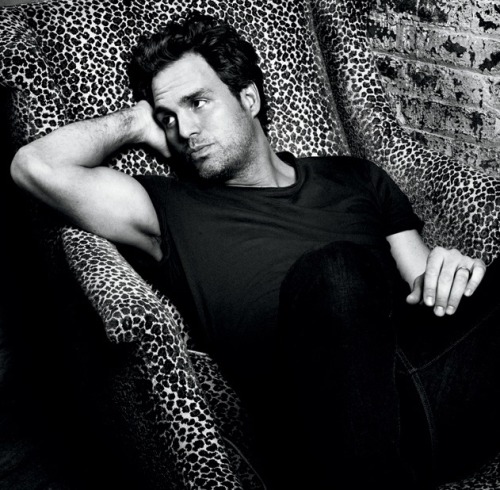 men-men-everywhere:Mark Ruffalo