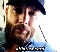 akkels:  Jensen + his hashtagsPart Two
