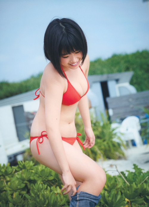 voz48reloaded:  Tomonaga Mio 1st Photobook 「Hinata」