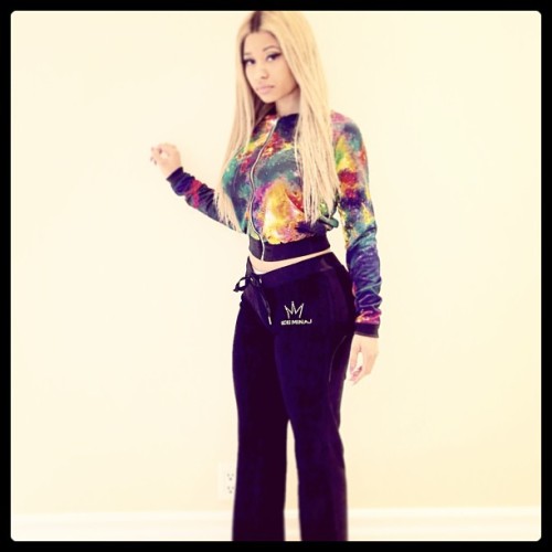 yungnics:@nickiminaj: Studio outfit. Each piece has the matching top/bottom. Love this jacket. #pret