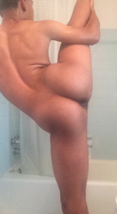 tbhitismackdamost:  Heyyy Shawwwty…  Daaaam.