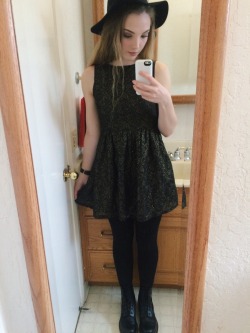 drownslowly:  All dressed up for Hozier