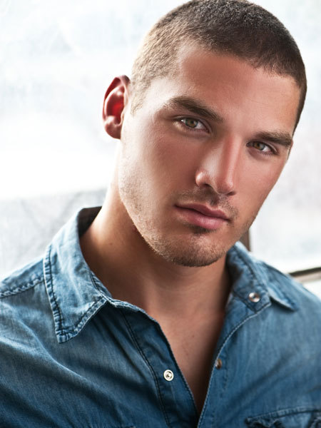 thebeautyoftheplanetearth:  Kerry Degman ｜Wiener Models