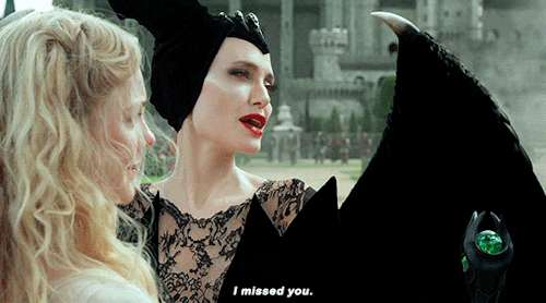 bobbelcher:D: Did you bump your head? M: Yes. | Maleficent: Mistress of Evil (2019)