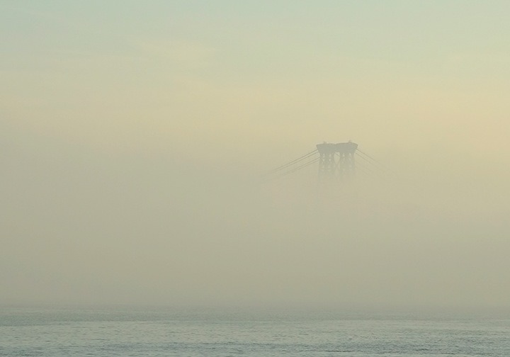 brooklyntheory:
“ Bridge In The Mist, DUMBO, NYC
”