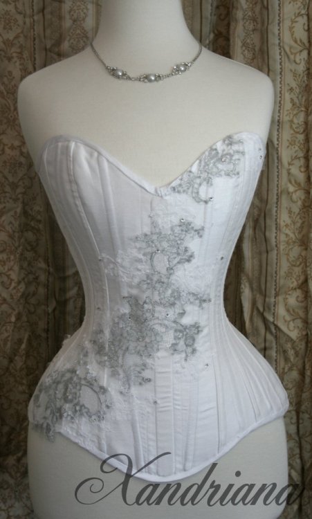Bridal overbust all finished! White faux silk and coutil corset with silver and white lace and beads