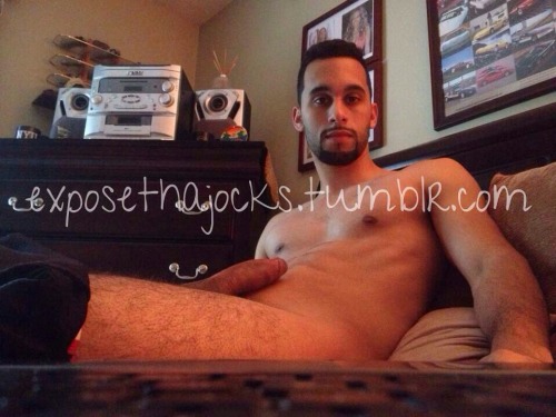 dominicanmen:  Submission.