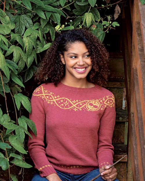 Hermione’s Time-Turner Sweater by Dianna Walla.Pattern available for purchase: Knitting Magic: The O