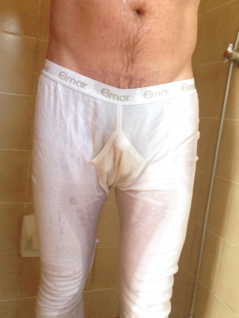 sabound2bfun:  Leaking Long Johns  Sexy!