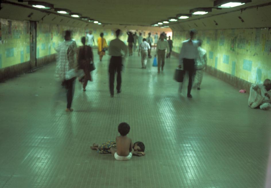 awkwardsituationist: Begging children go ignored in Bombay Central station. Mumbai,