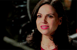 saraselizondo:  Regina Mills in 4x07 “The Snow Queen”. 