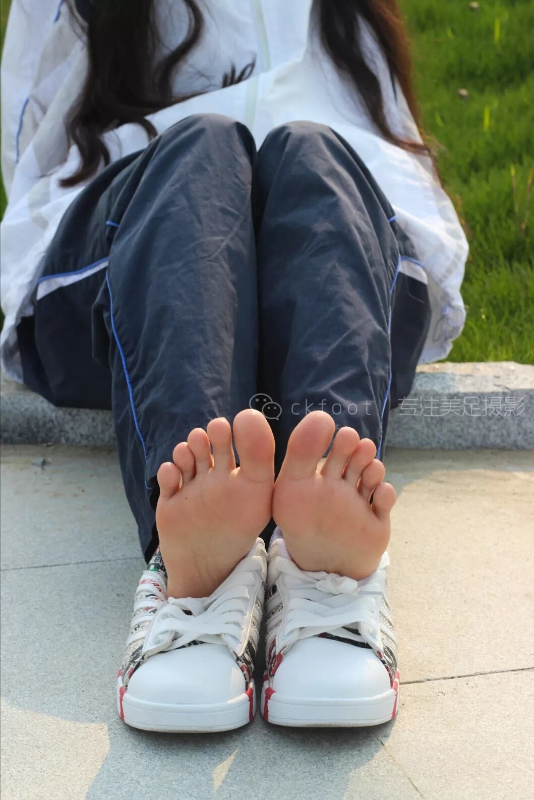 chinesefootfetish:  