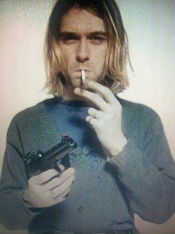 needsome0ne:  Kurt cobain on We Heart It.