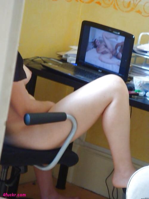 i-am-a-sex-addict-and-i:  Like it?  Reblog it!  http://i-am-a-sex-addict-and-i.tumblr.com/ask