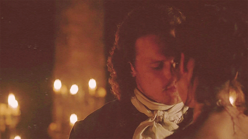 tonoelwithlove:  I, James Alexander Malcolm Mackenzie Fraser, take thee, Claire Elizabeth Beauchamp, to be my wedded wife, to have and to hold from this day forth, for better or for worse, in sickness and in health… till death us do part. I, Claire