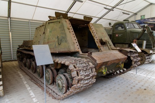 The ISU-152.