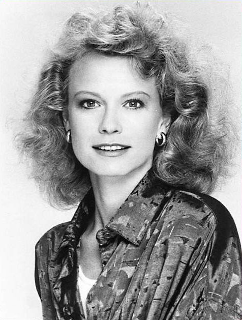 fy charlie angels shelley hack a promo still for fy charlie angels shelley hack a promo still for