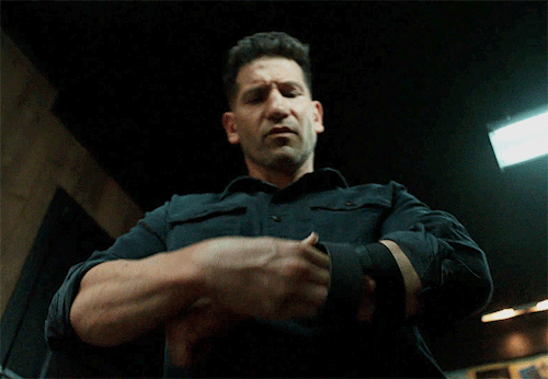 - Youre So Far Over Your Head, You Cant Even See The Light.- Is That Right? Frank Castle In Roadhouse