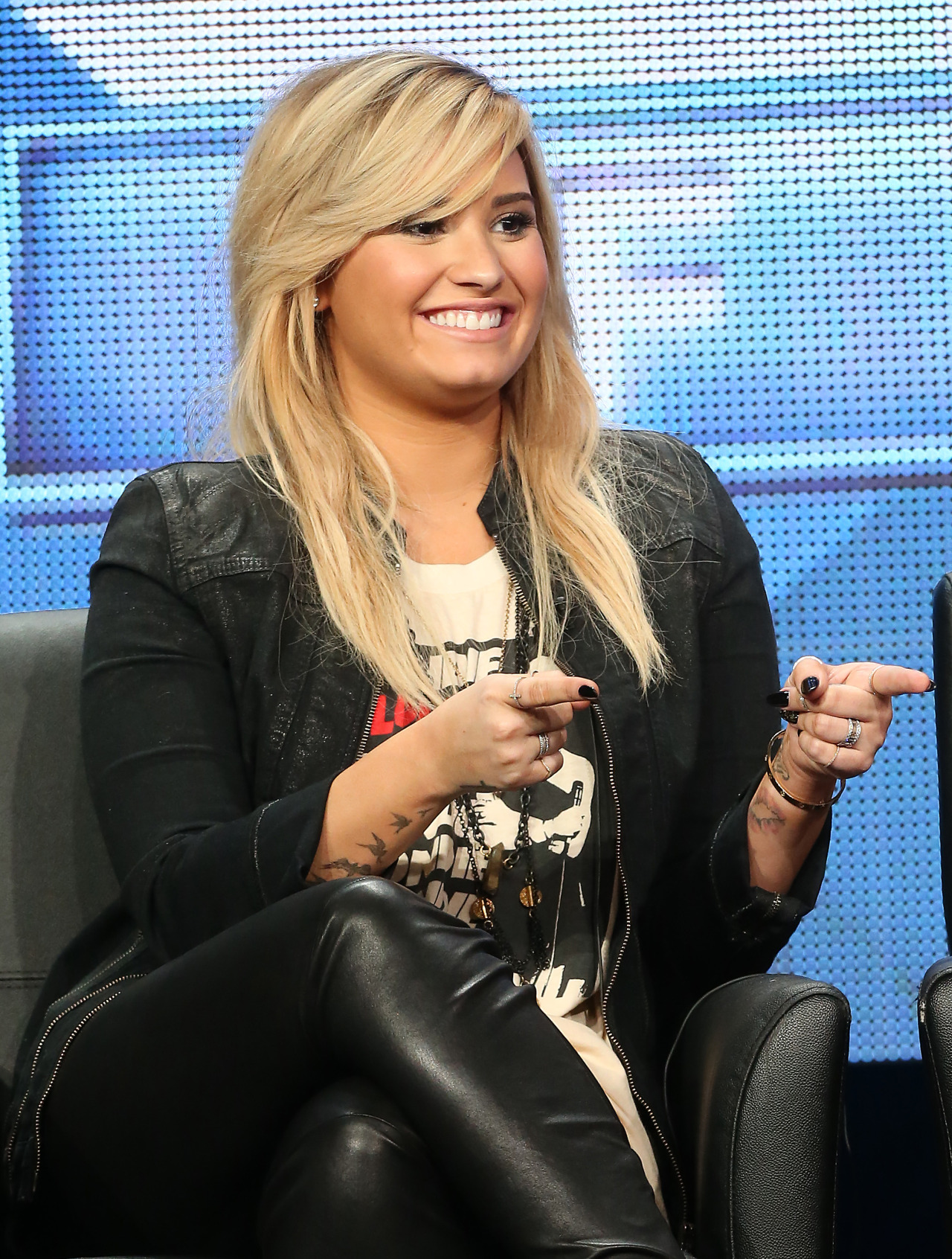 dlovato-news:  Demi at 2013 Television Critics Association HQ 