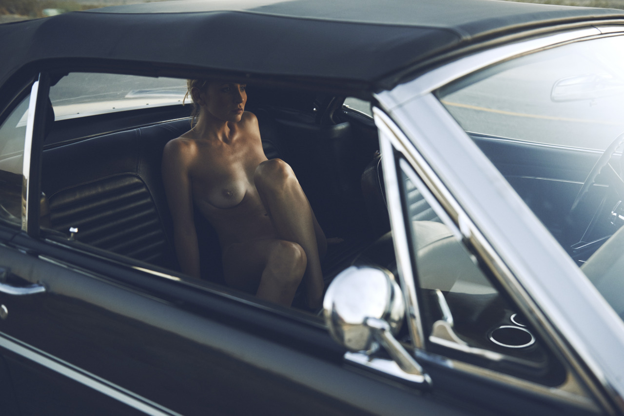 we are looking for artful, tasty photography of classic cars with beatiful girls,
