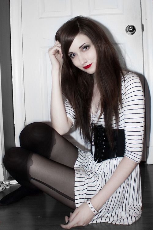 lovecourts:  The best gurls are at Courtney’s page http://lovecourts.tumblr.com/