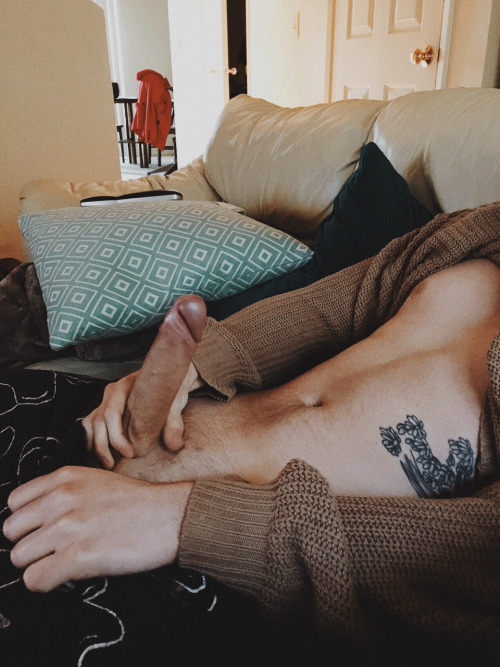 1of2dads:  cuumm-inside:  Cum On In 