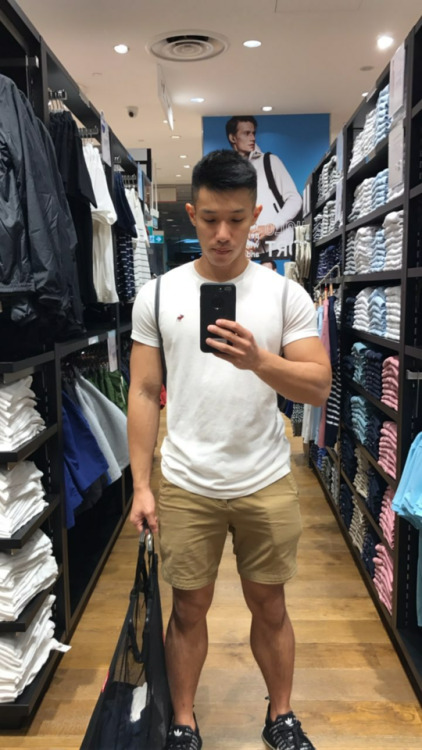 ccbbct:ccbbct:Cavell Lim: www.instagram.com/wafflecreamies/ His boyfriend (in the first pic)