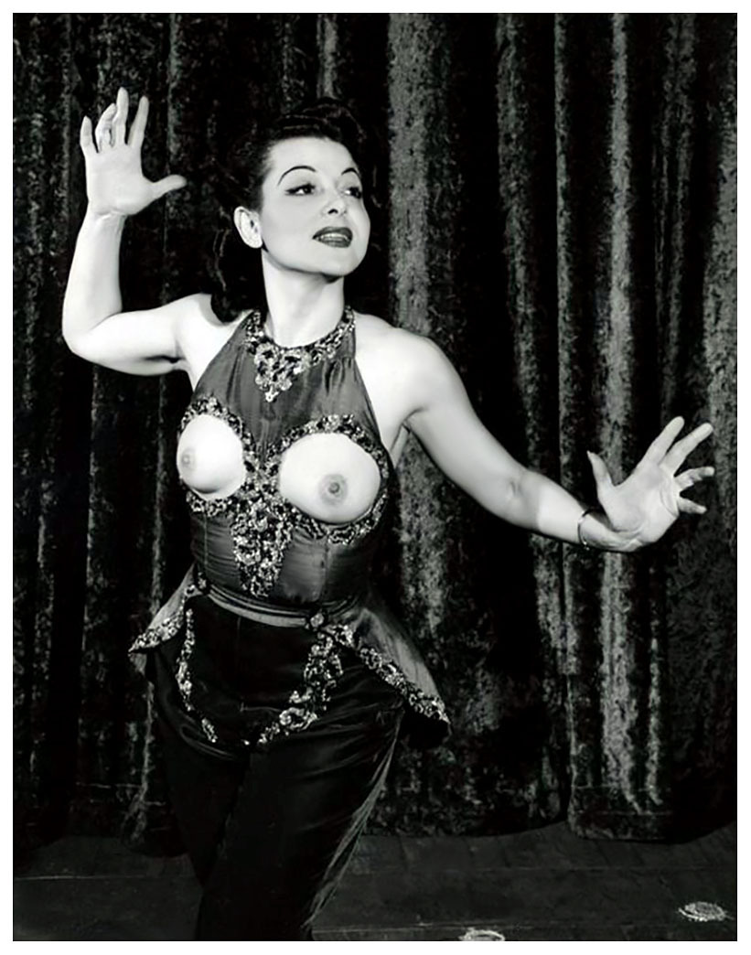 burleskateer: Rose La Rose     (aka. Rosina DaPello)  A natural exhibitionist,–