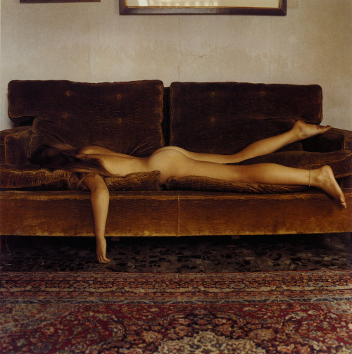 blueblackdream:Niki Berg, Karina on Couch, August 1980