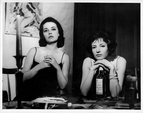 Jeanne Moreau and Monica Vitti, La notte (Michelangelo Antonioni, 1961)
