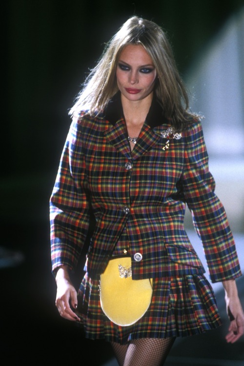 fuckrashida:Versus/Istante by Gianni Versace Fall/Winter 1995