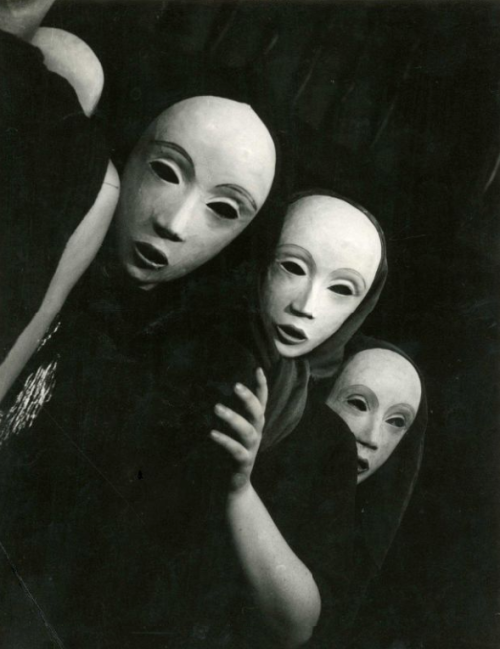 chagalov:  Yvonne Chevalier, Masques, c.1935 from Millon-Drouot