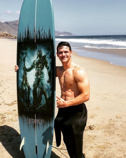 Fuck i love surfers Follow for more hot guys: Hotndfunny