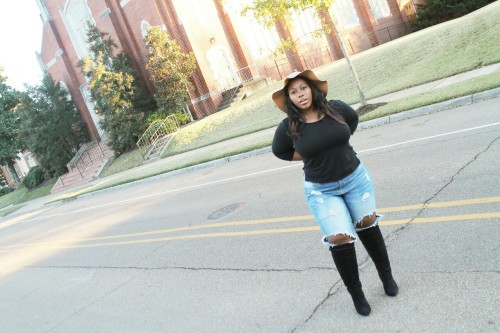 iam-stacy:  Fall/holiday outfit ideas! 🍁🍂🍃  Www.curvybliss.blogspot.com Www.instagram.com/thecurvybliss   For outfit dets!! ☝☝☝ 