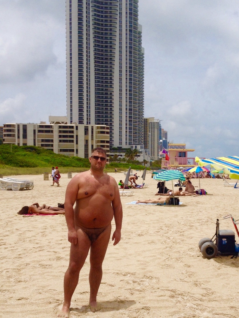 bigchlop:  Great day on Haulover Beach 