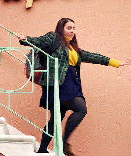 fashioninfilm:Fashion in Booksmart (2019)Costume Design by April Napier