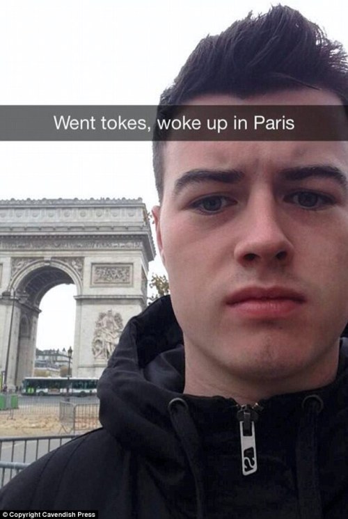 adriofthedead:  davekat:  amour-and-bisous:  emmazzin:  this is a real thing omg  This is my favorite thing  #im actually crying rn #like he didnt just take a confused pic it was a confused pic in front of landmarks  this is so very british 