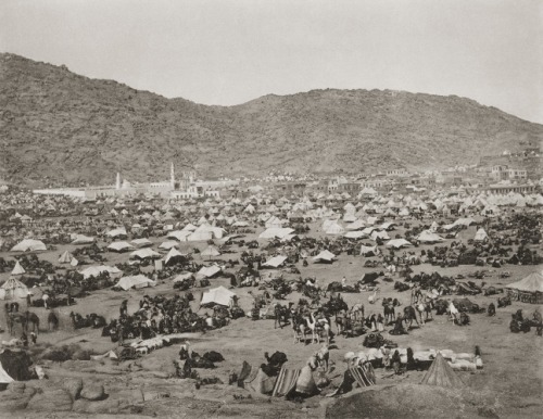 Christiaan Snouck Hurgronje: Bilder aus Mekka (1889) Historical photographs of the most im