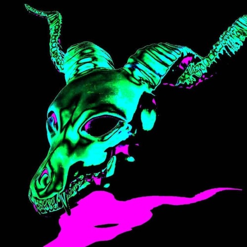 mysteryroach1.bandcamp.com/album/death-on-credit released a little experimental beat project