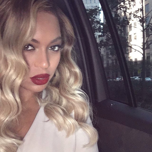 Porn beyoncelegion:   Beyoncé’s 2015 selfies. photos