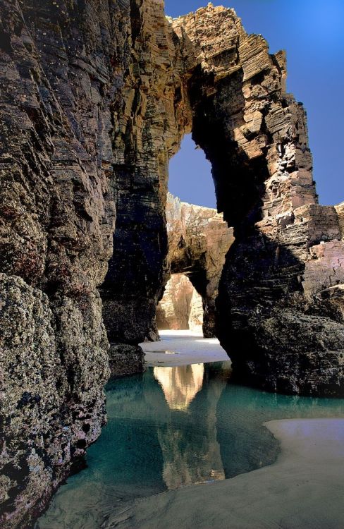 btw-n:sixpenceee:This is beach of the cathedrals located in Ribadeo, Spain. (Source)I’d get married 