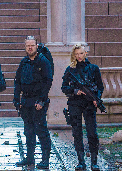 nataliedormersource:New Still from ‘Mockingjay Part 2′